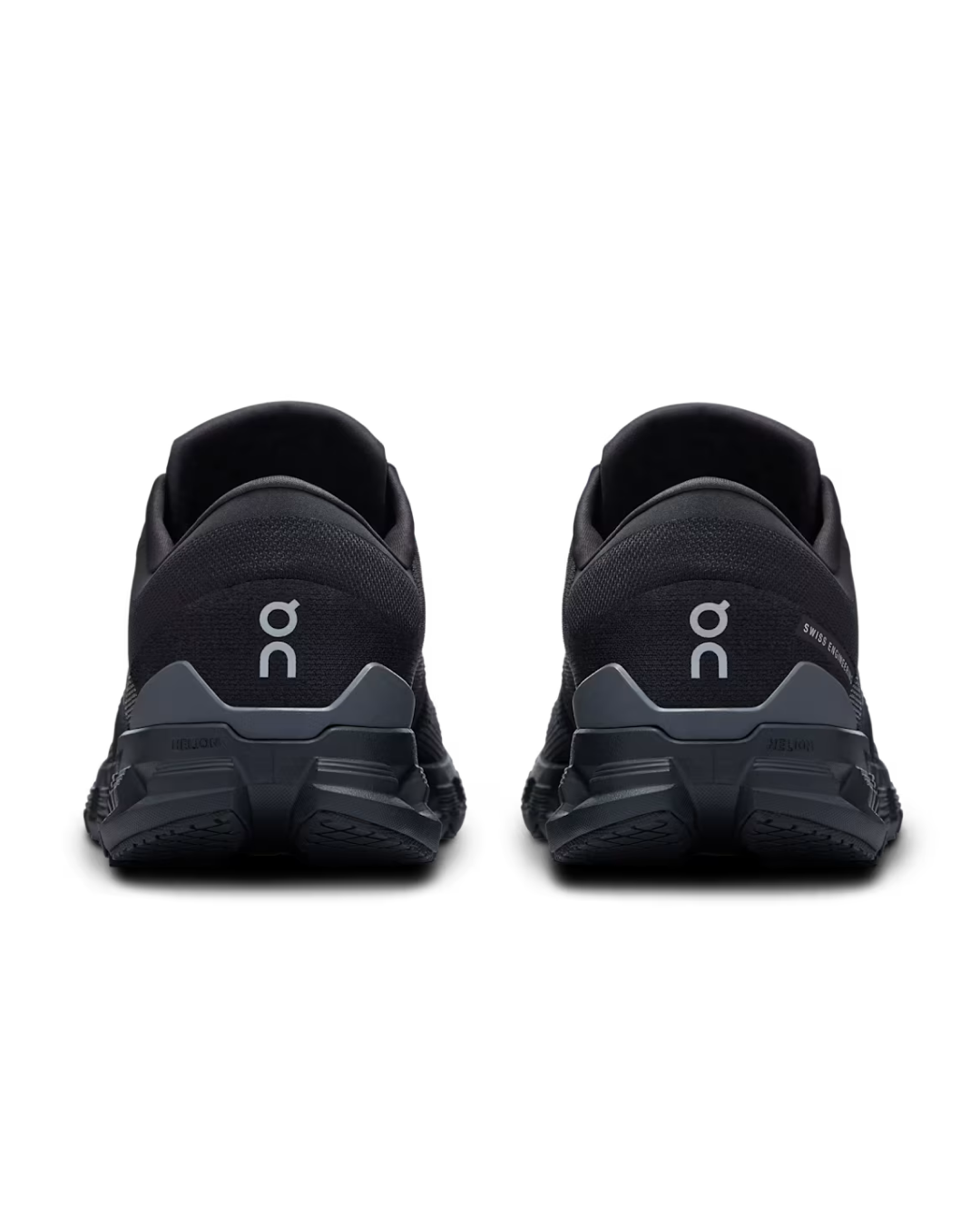 On Cloud X4 Black